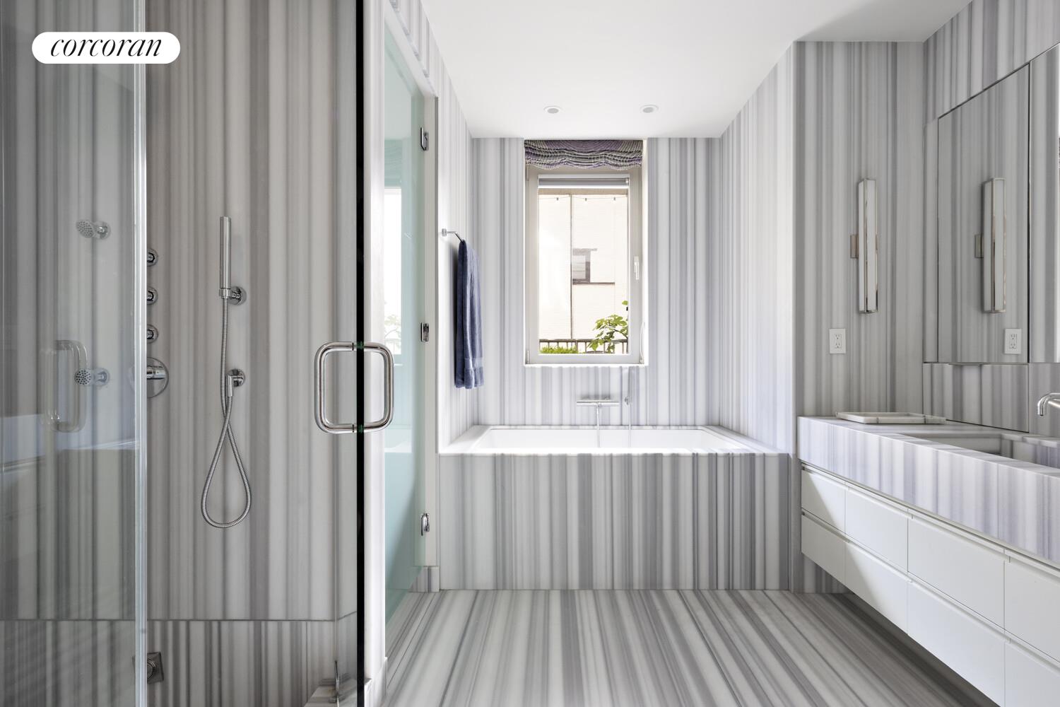 #15 photo, 224 W 18TH Street, マンハッタン Chelsea , NY 10011