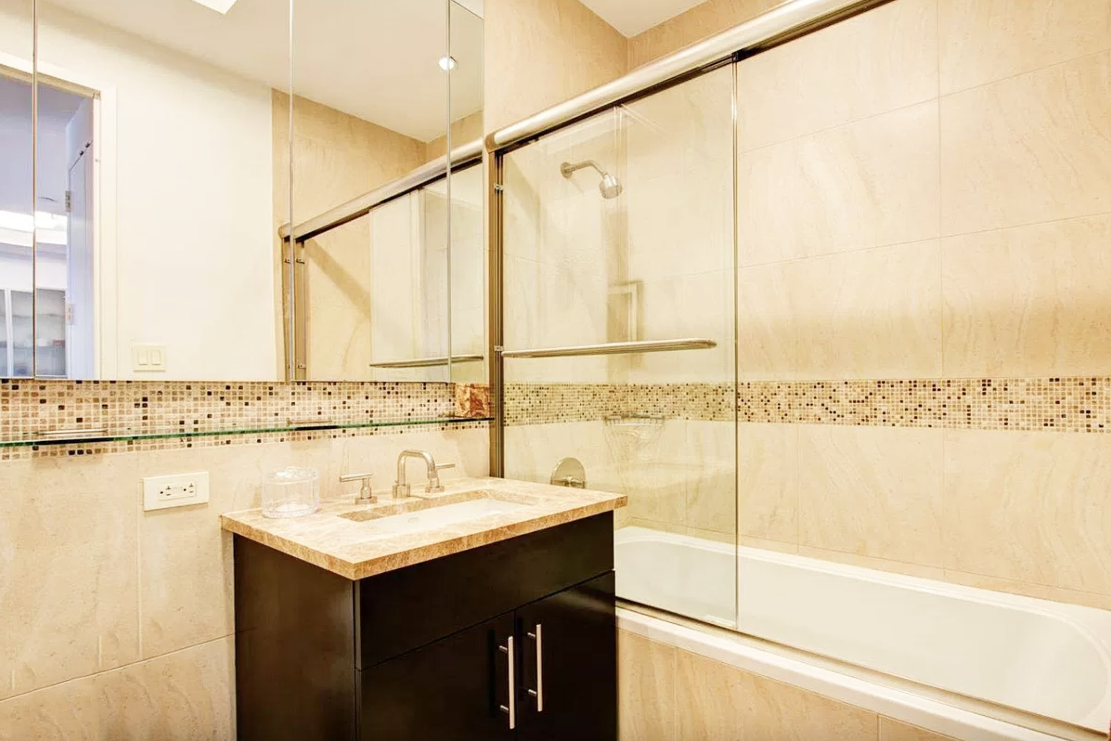 #7 photo, 325 Fifth Avenue, マンハッタン Midtown South , NY 10016