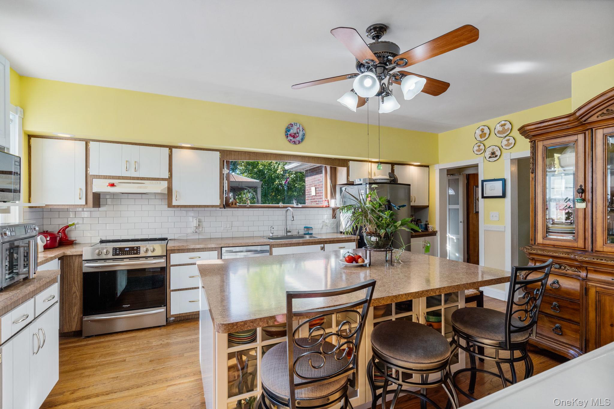 #13 photo, 736 Bellmore Road, ナッソー郡 North Bellmore , NY 11710