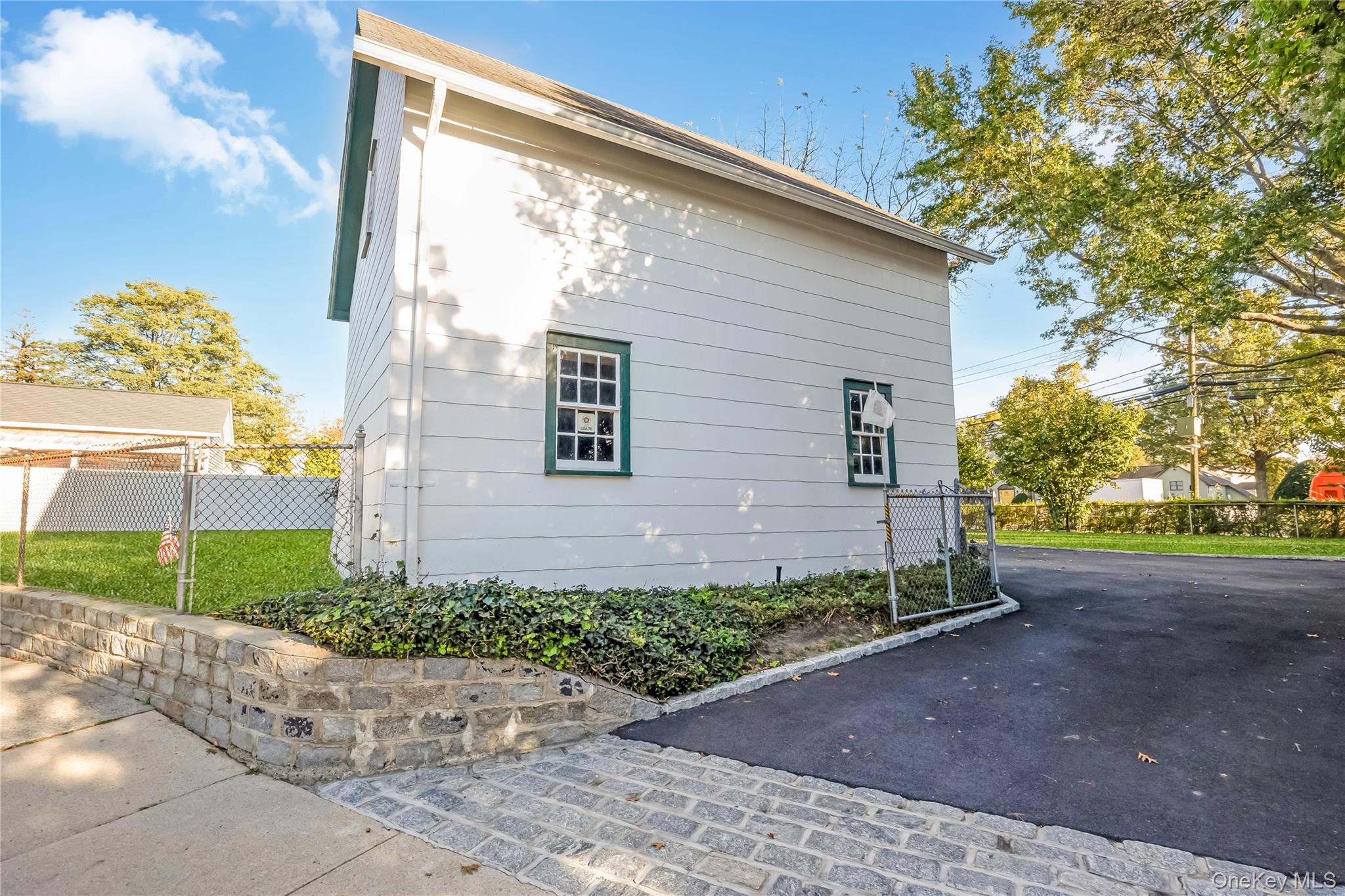 #16 photo, 215 Conklin Street, ナッソー郡 Farmingdale , NY 11735