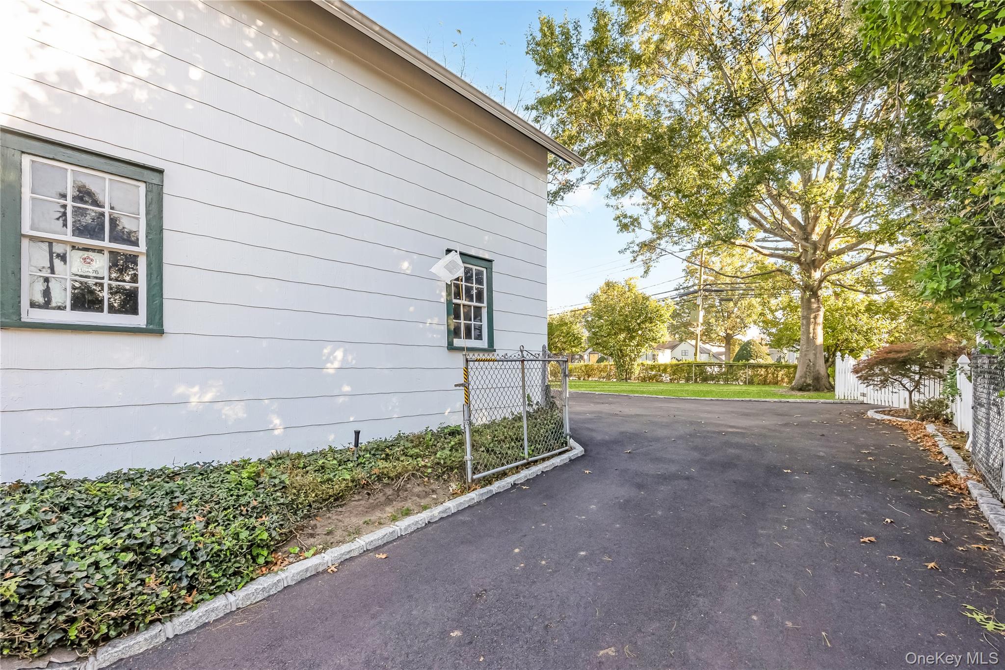 #17 photo, 215 Conklin Street, ナッソー郡 Farmingdale , NY 11735