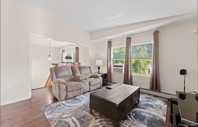 #5 photo, 103 E 24th Street, サフォーク郡 Huntington Station , NY 11746