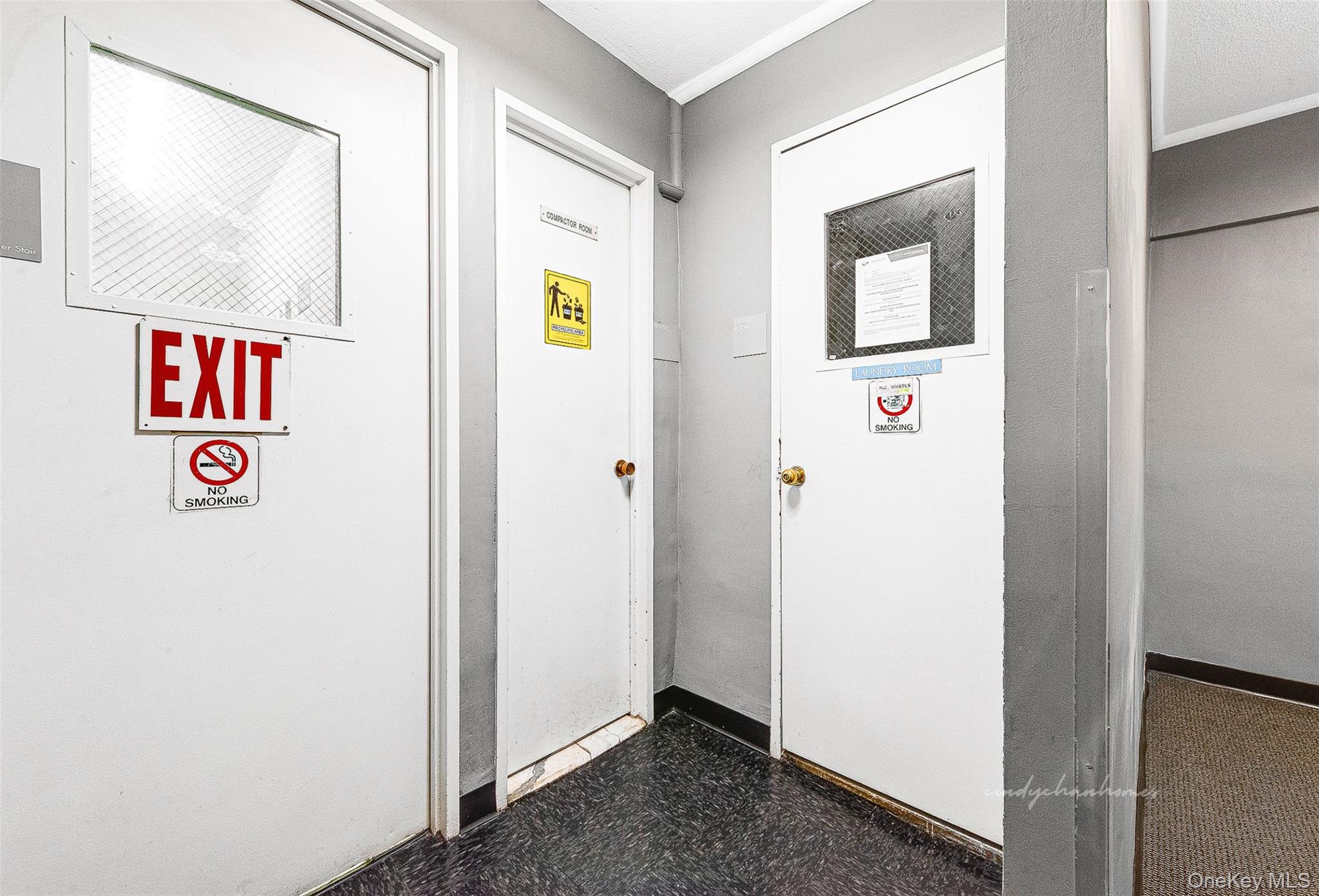 #19 photo, 107-40 Queens Boulevard, Forest Hills , NY 11375