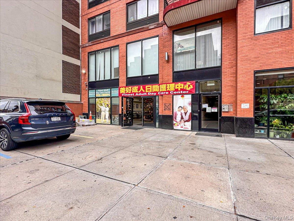 #1 photo, 132-35 41st Road, クイーンズ区 Flushing , NY 11355