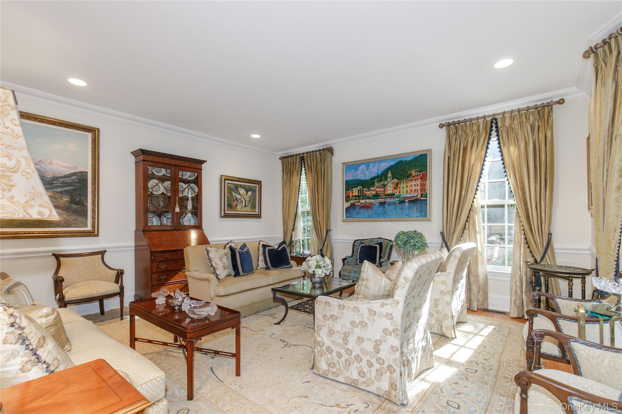 #8 photo, 2 Earle Drive, Muttontown , NY 11791