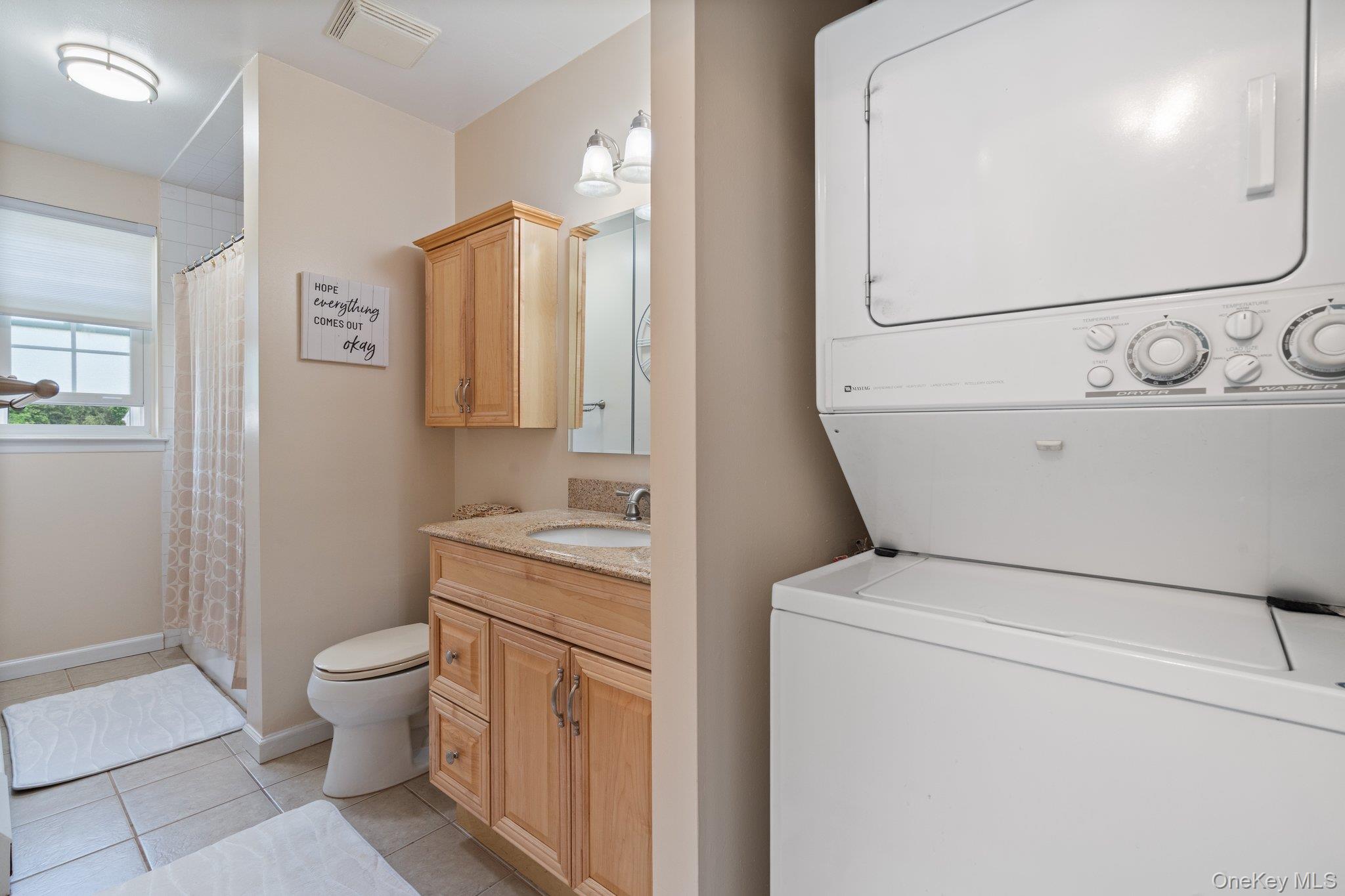 #20 photo, 459 Village Drive, サフォーク郡 Hauppauge , NY 11788