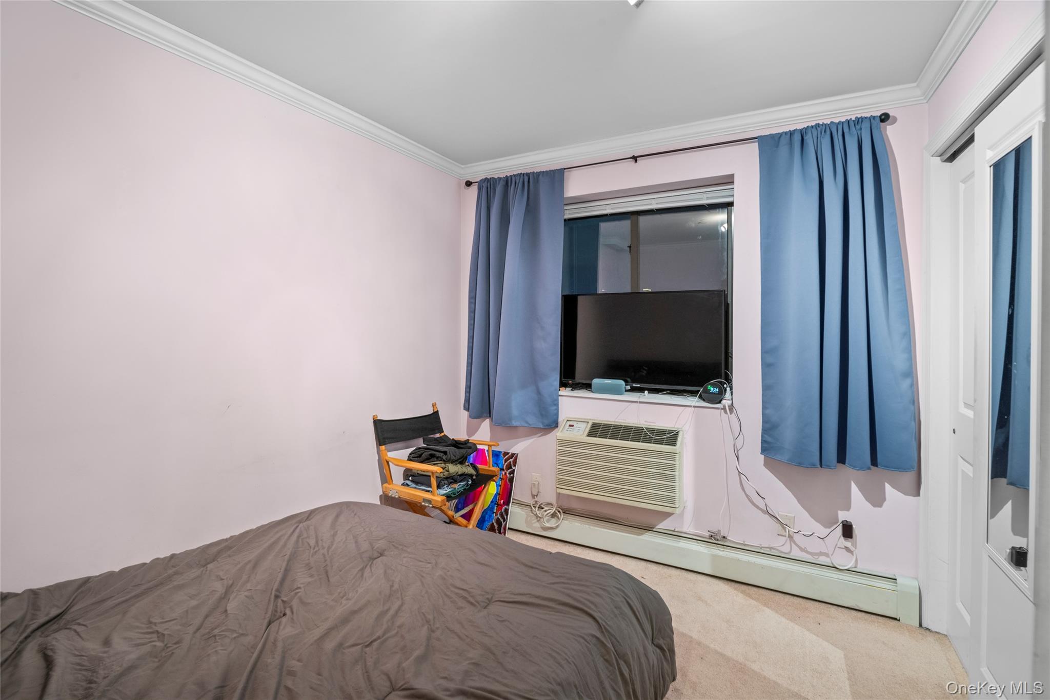 #15 photo, 37-59 61 Street, Woodside , NY 11377