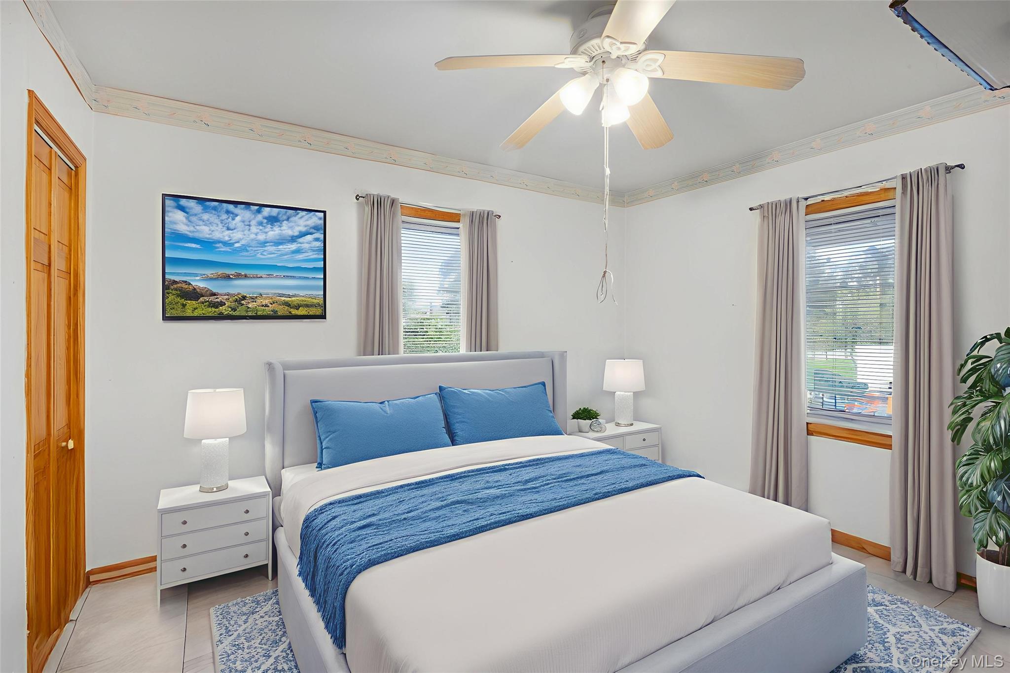 #12 photo, 168A N Oak Street, Massapequa , NY 11758