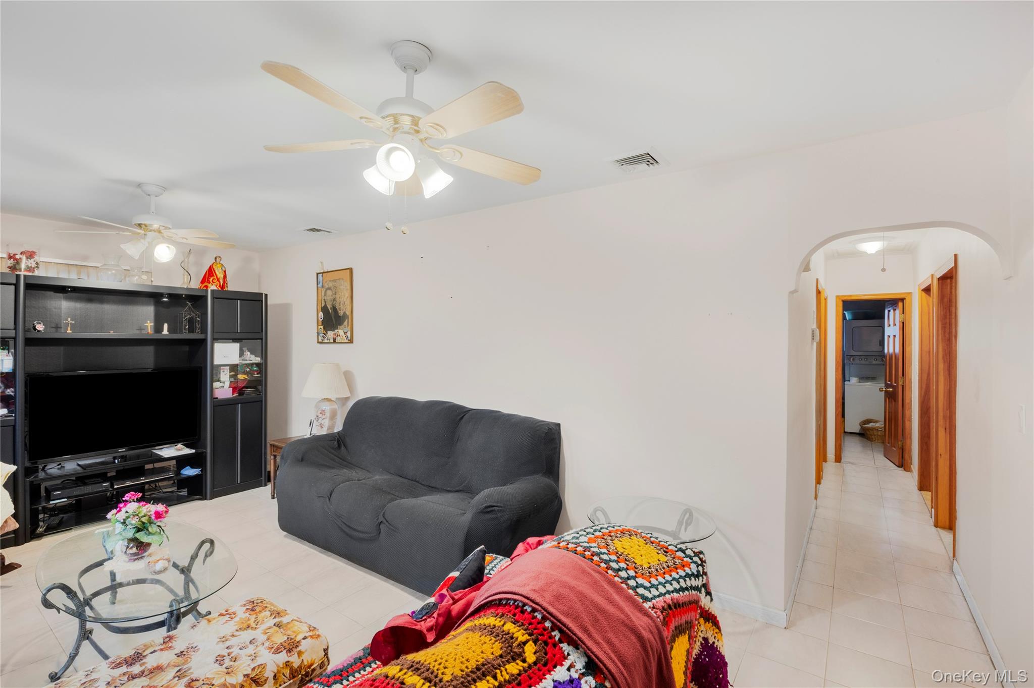 #17 photo, 168A N Oak Street, Massapequa , NY 11758