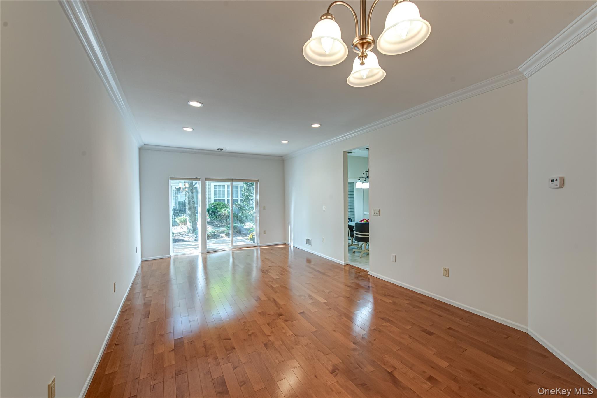 #9 photo, 93 Carriage Lane, ナッソー郡 Plainview , NY 11803