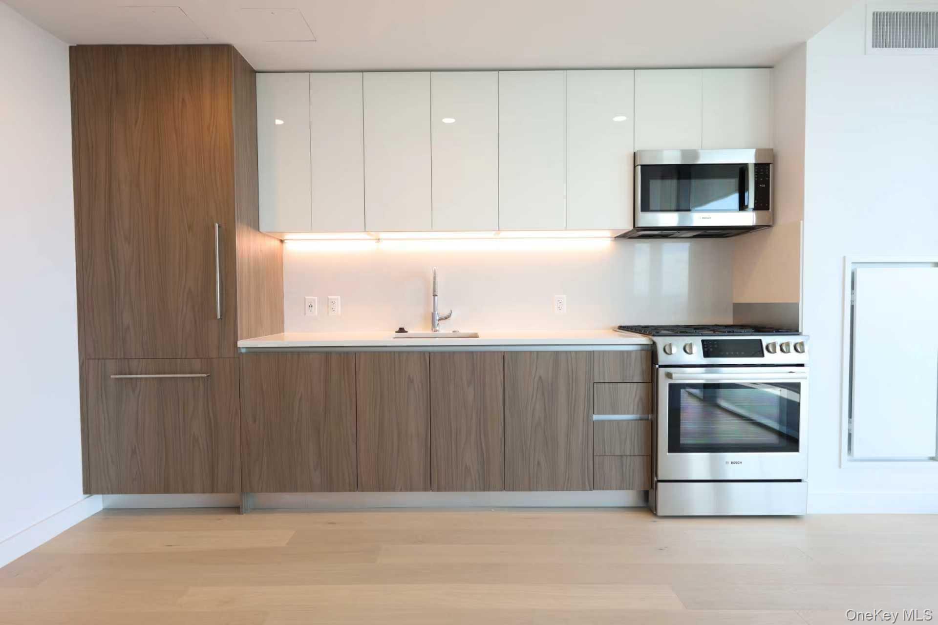 #6 photo, 13101 40th Road, Flushing , NY 11354