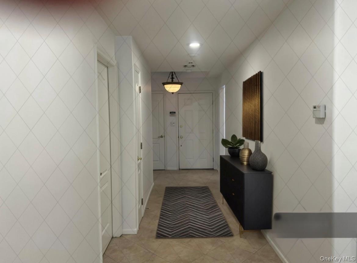 #4 photo, 85 Windwatch Drive, サフォーク郡 Hauppauge , NY 11788