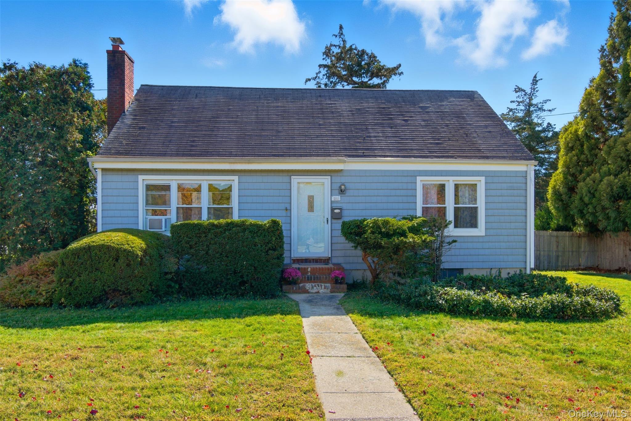 #1 photo, 105 Dogwood Road, サフォーク郡 Northport , NY 11768