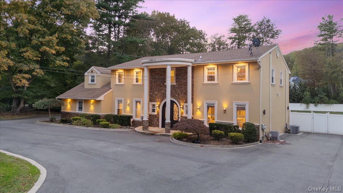 #2 photo, 626 Caledonia Road, Dix Hills , NY 11746