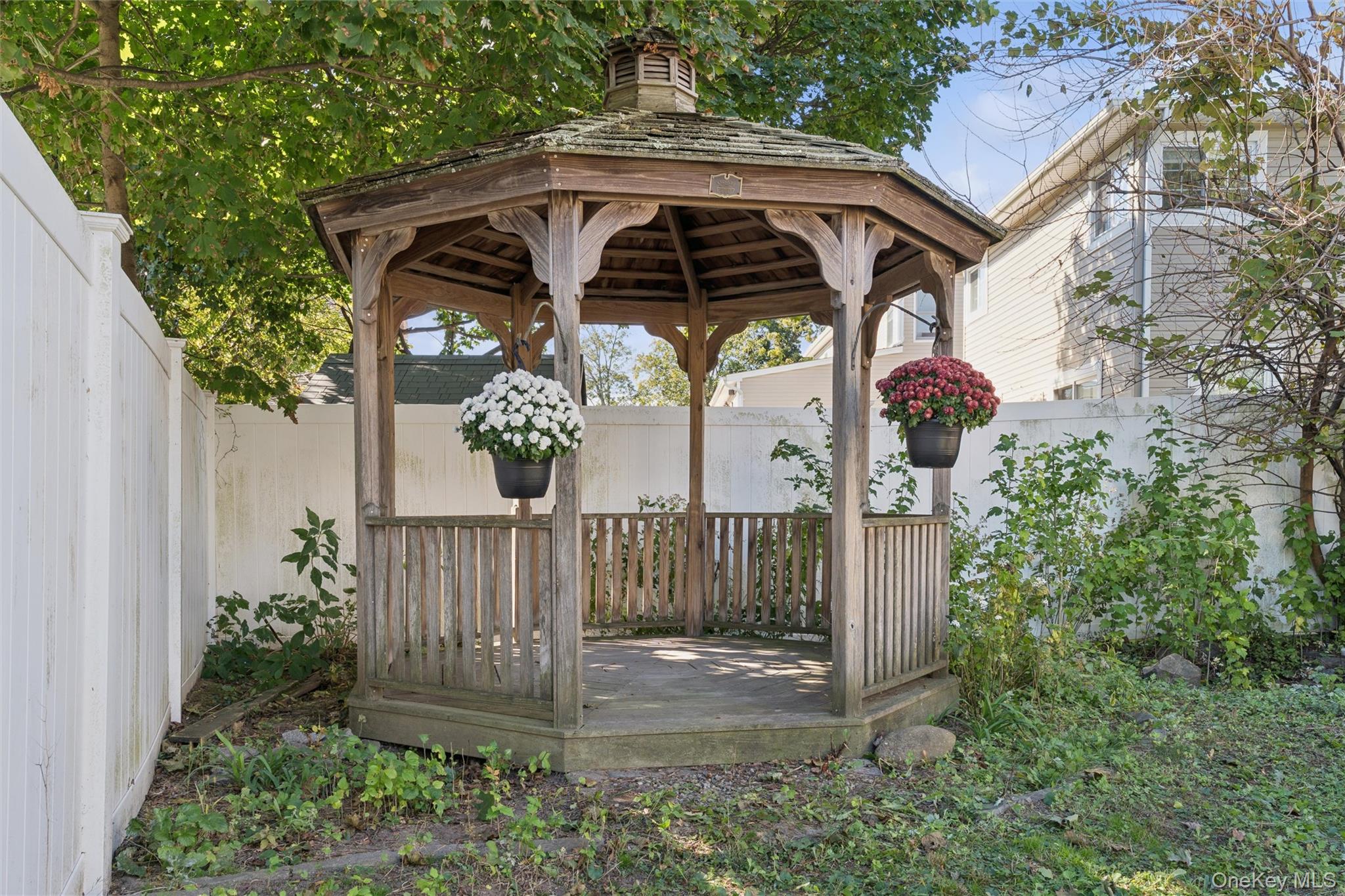 #19 photo, 14 Bell Court, ナッソー郡 Bellmore , NY 11710