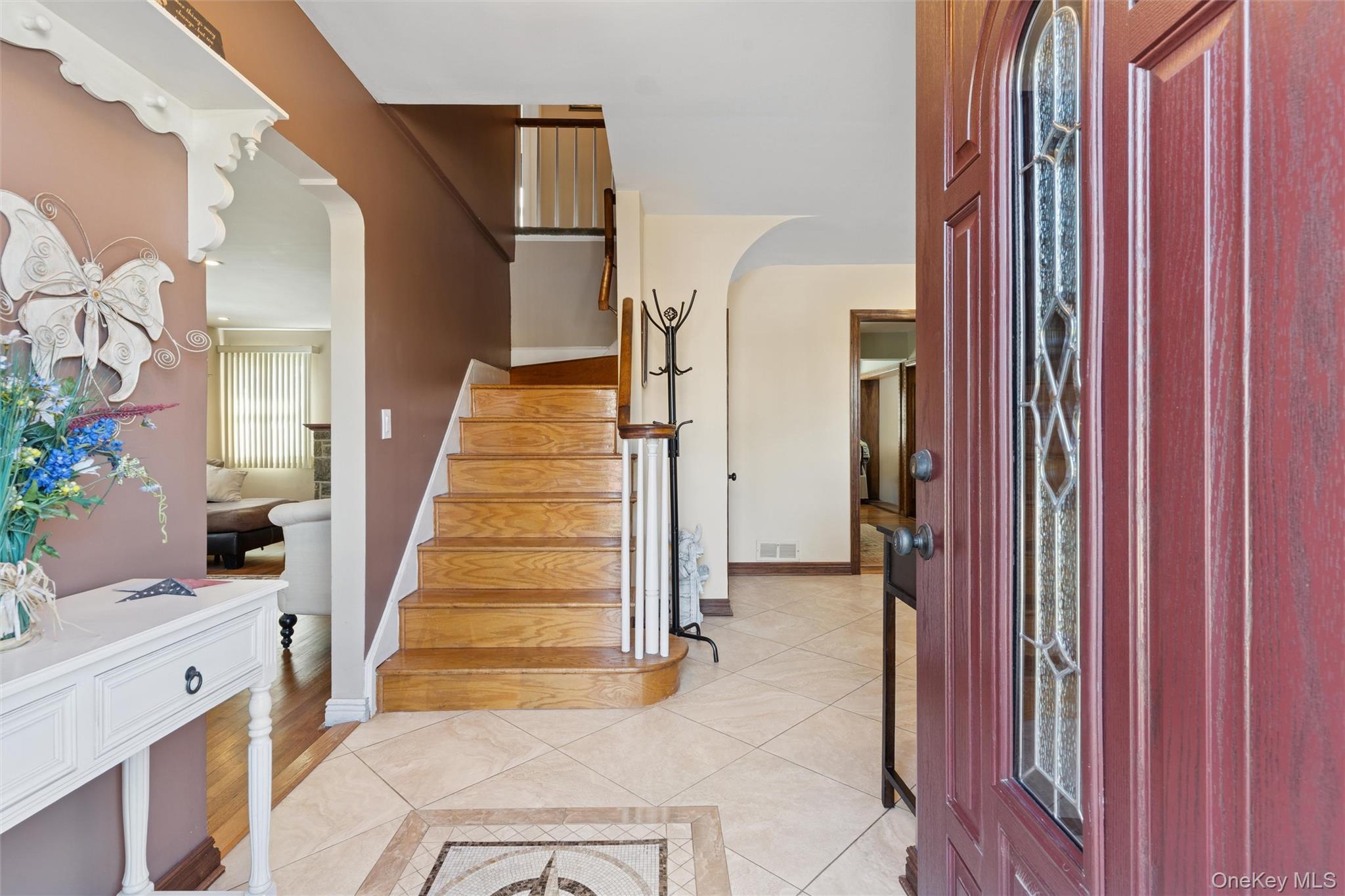 #2 photo, 14 Bell Court, ナッソー郡 Bellmore , NY 11710