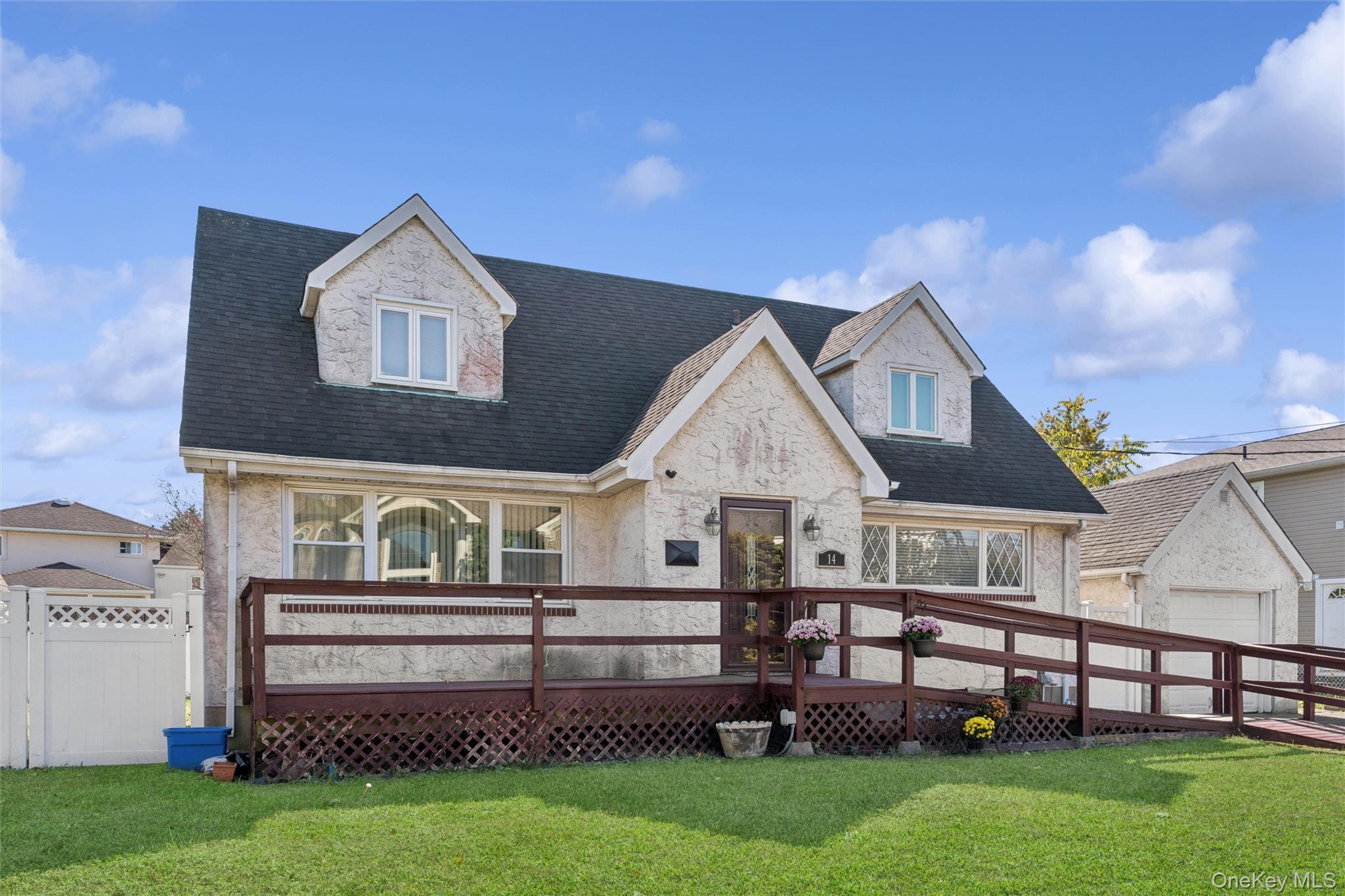 #20 photo, 14 Bell Court, ナッソー郡 Bellmore , NY 11710