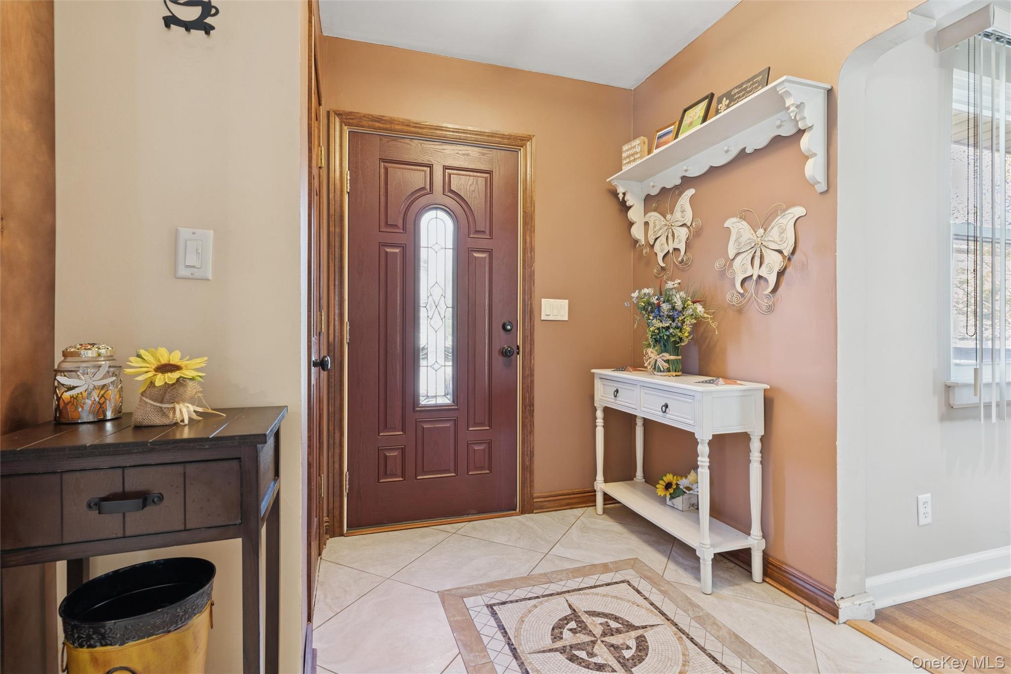 #3 photo, 14 Bell Court, ナッソー郡 Bellmore , NY 11710