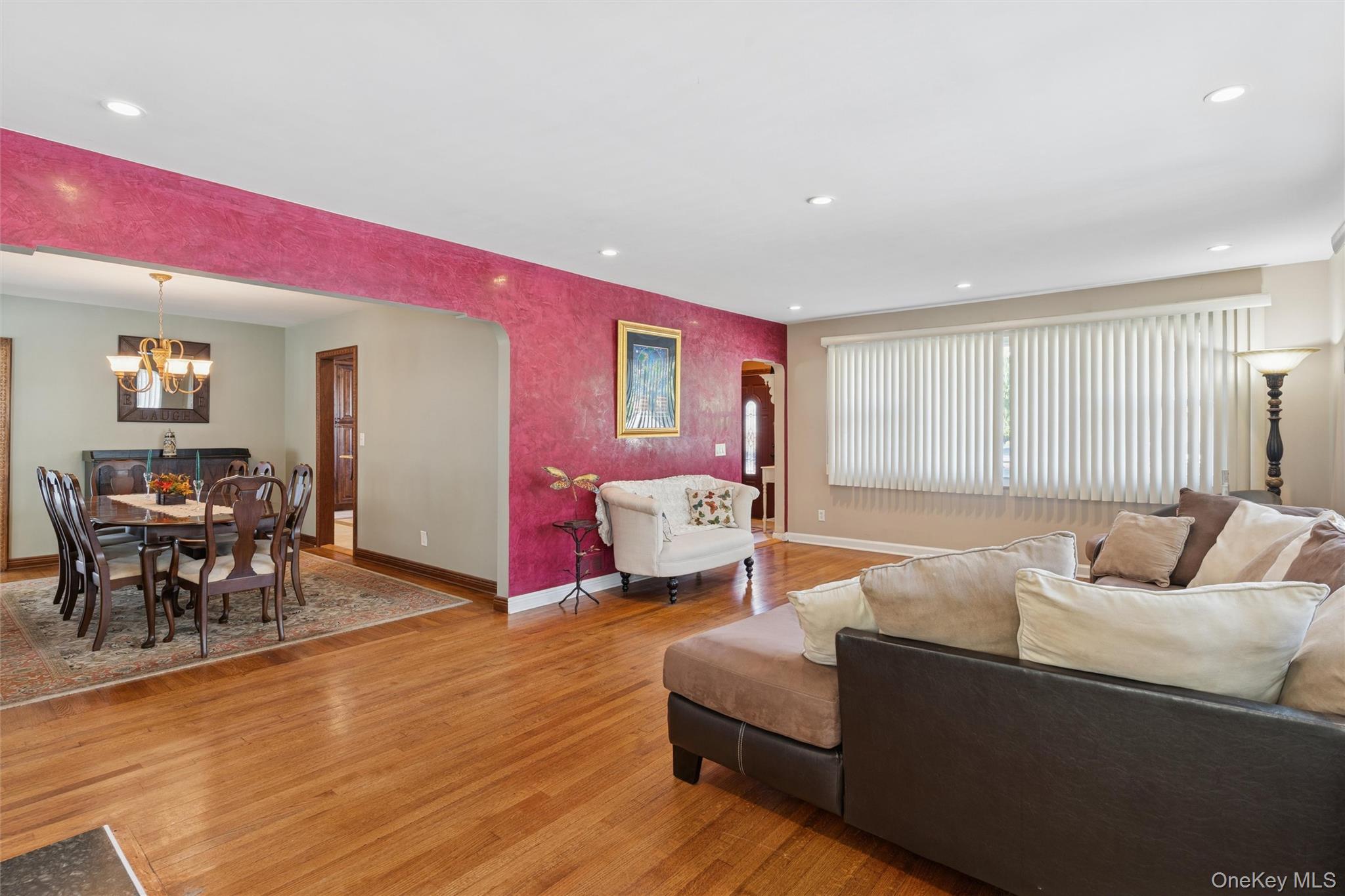 #6 photo, 14 Bell Court, ナッソー郡 Bellmore , NY 11710