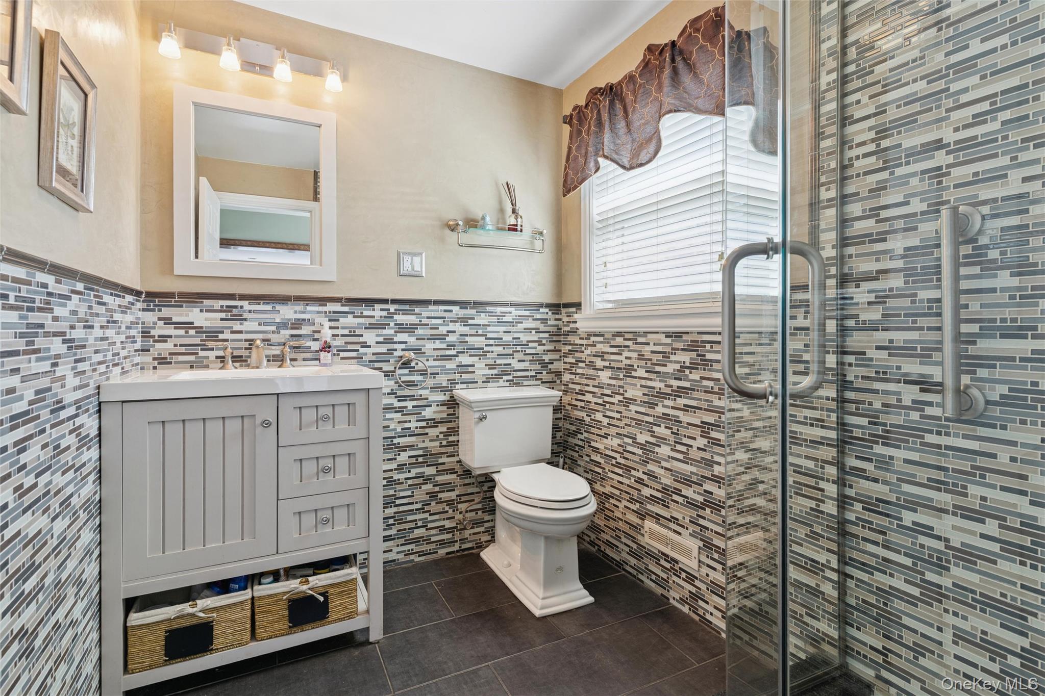 #8 photo, 14 Bell Court, ナッソー郡 Bellmore , NY 11710