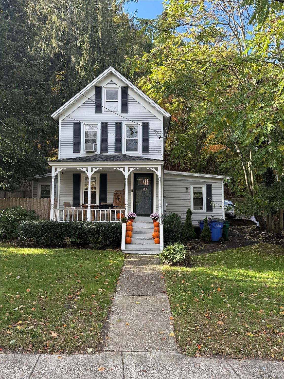 #1 photo, 660 Main Street, サフォーク郡 Port Jefferson , NY 11777