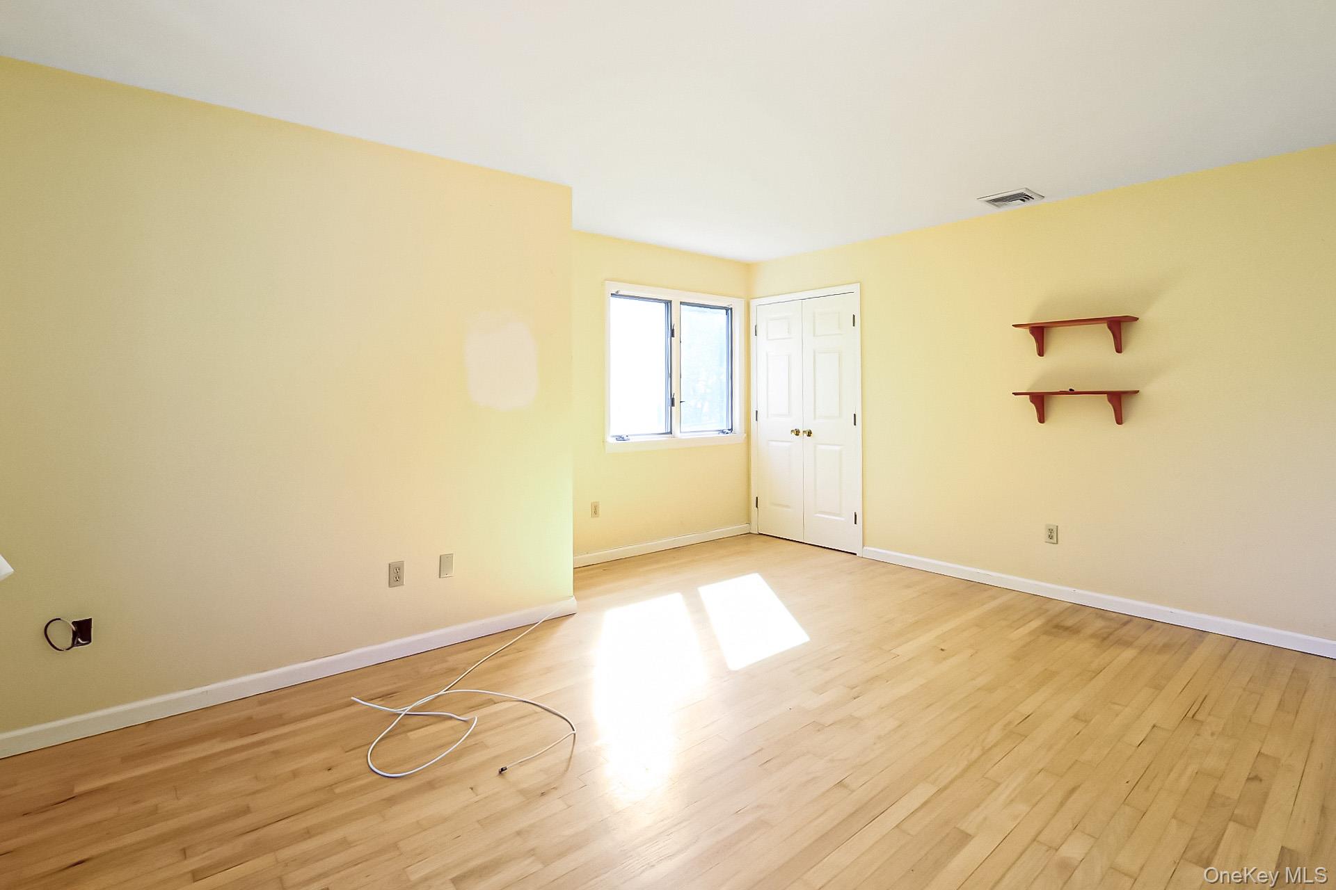 #15 photo, 4 Lily Court, Yorktown Heights , NY 10598