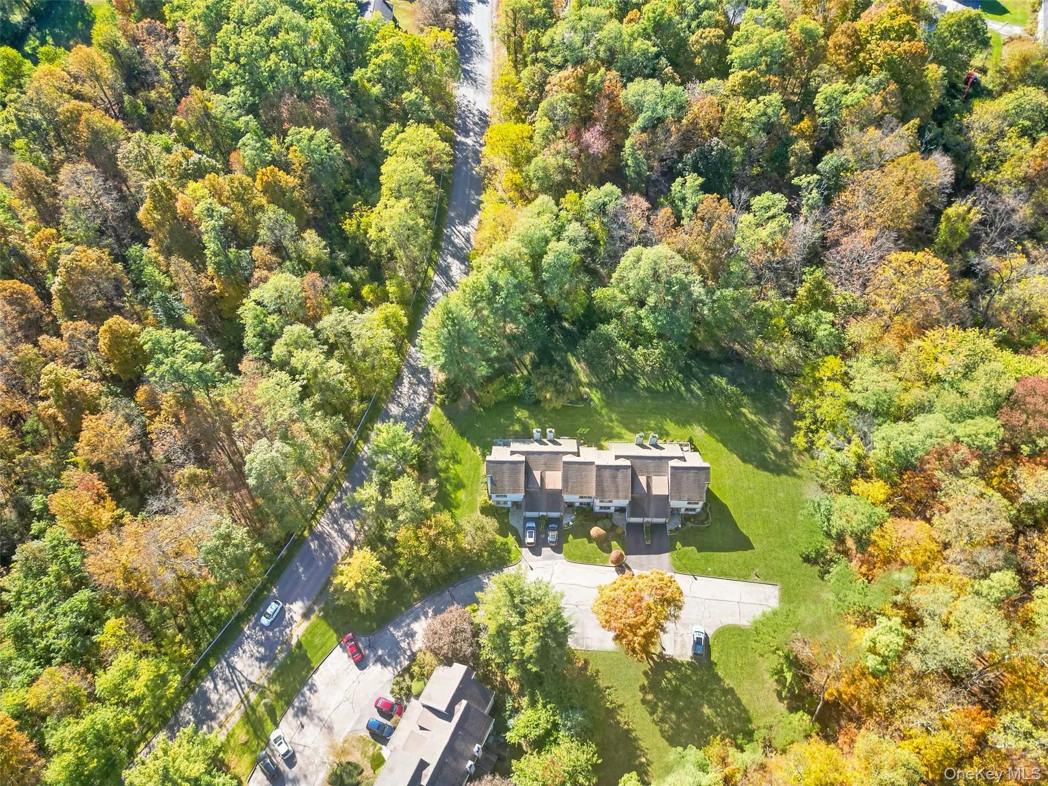 #4 photo, 4 Lily Court, Yorktown Heights , NY 10598