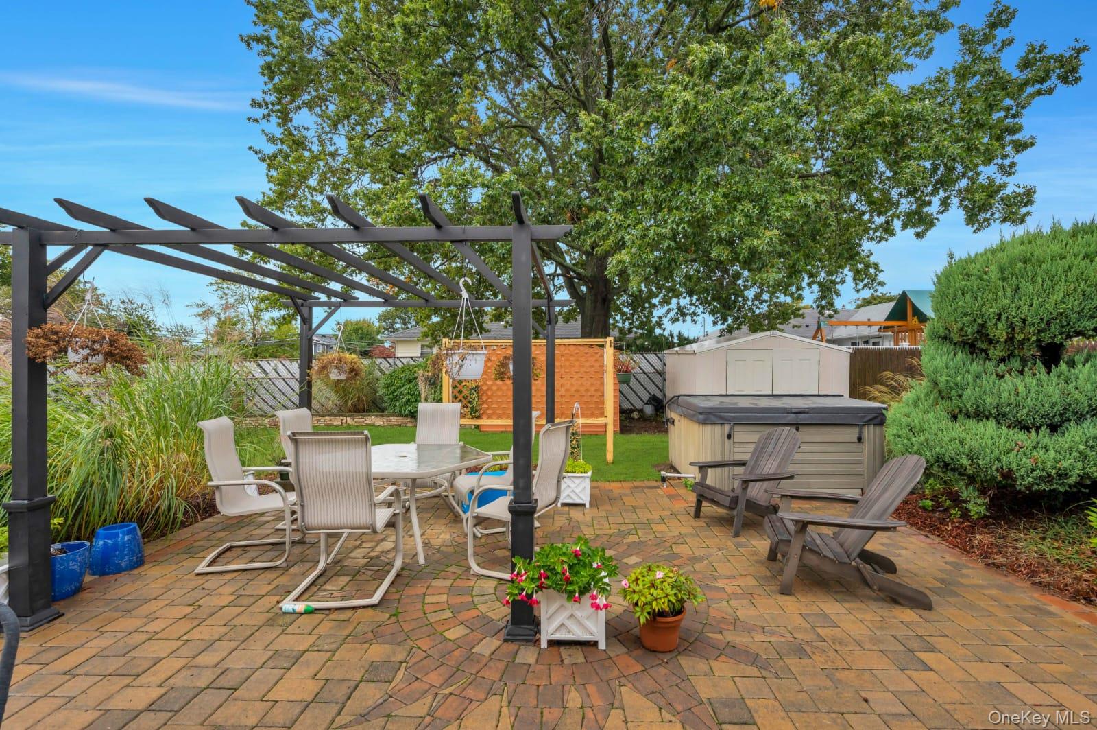 #17 photo, 1004 N Delaware Avenue, サフォーク郡 Lindenhurst , NY 11757