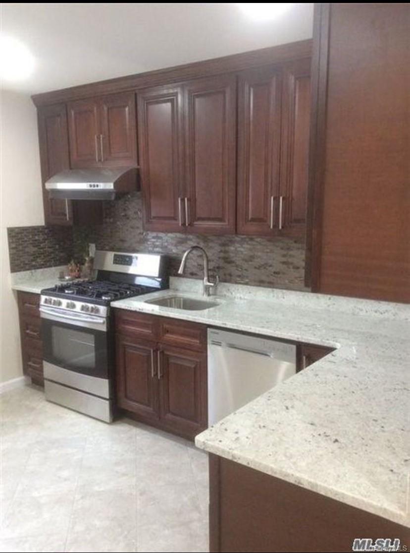 #17 photo, 63-64 110St, クイーンズ区 Forest Hills , NY 11375