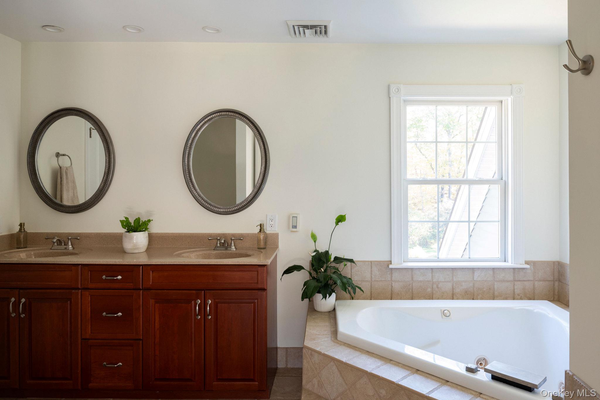 #18 photo, 28 Colman Road, Tivoli , NY 12583