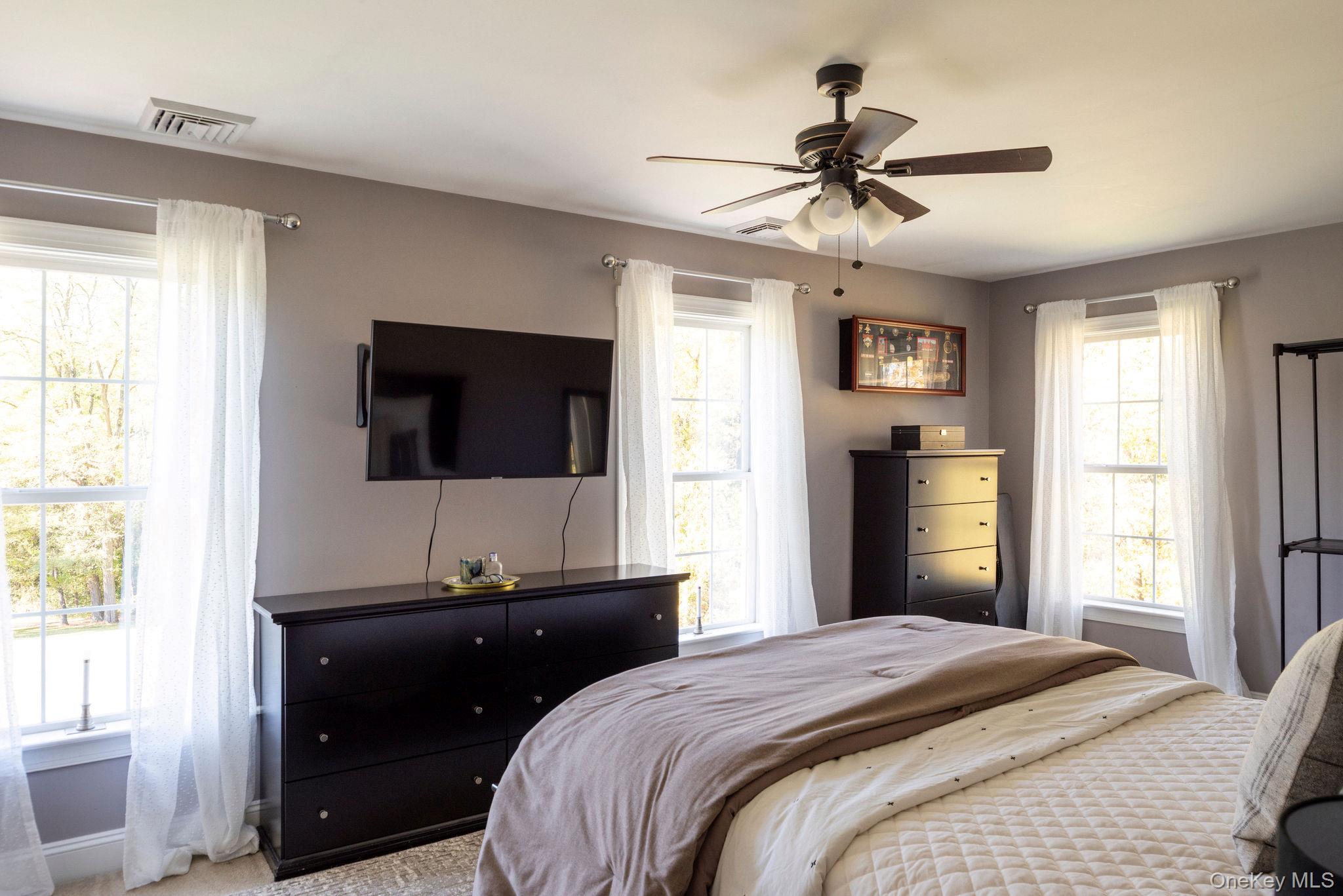 #19 photo, 28 Colman Road, Tivoli , NY 12583