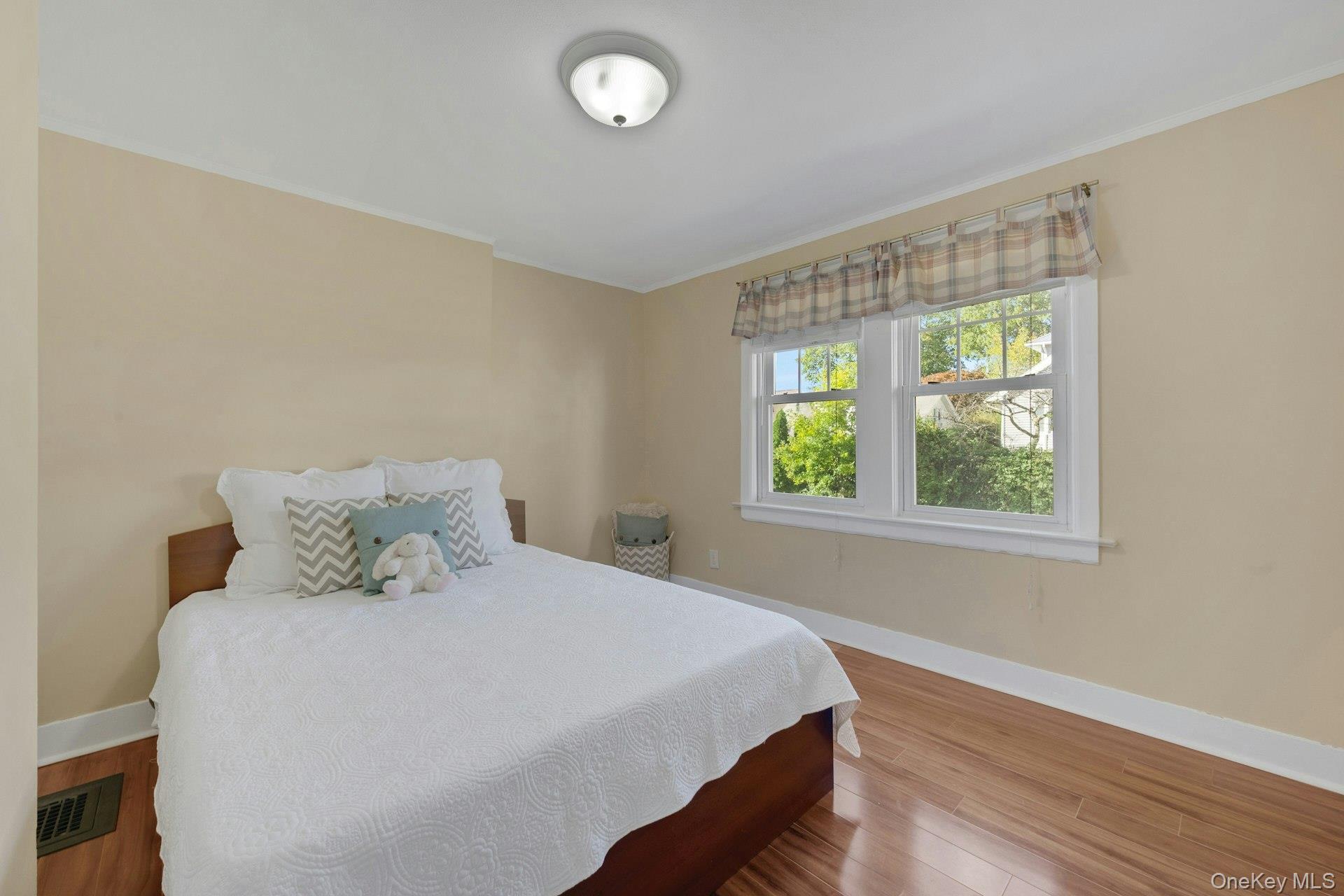 #15 photo, 15 Jackson Avenue, White Plains , NY 10606