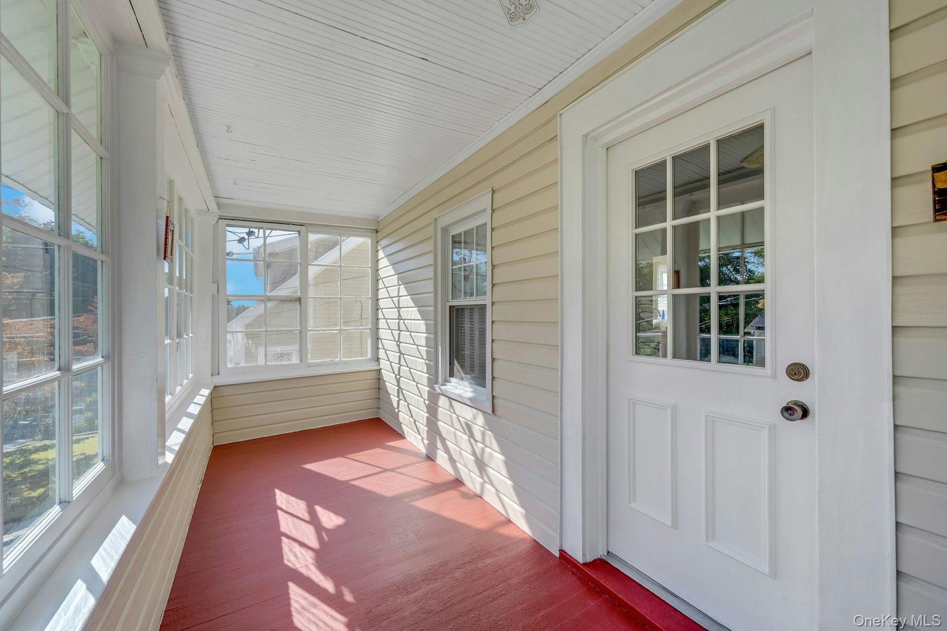 #7 photo, 15 Jackson Avenue, White Plains , NY 10606