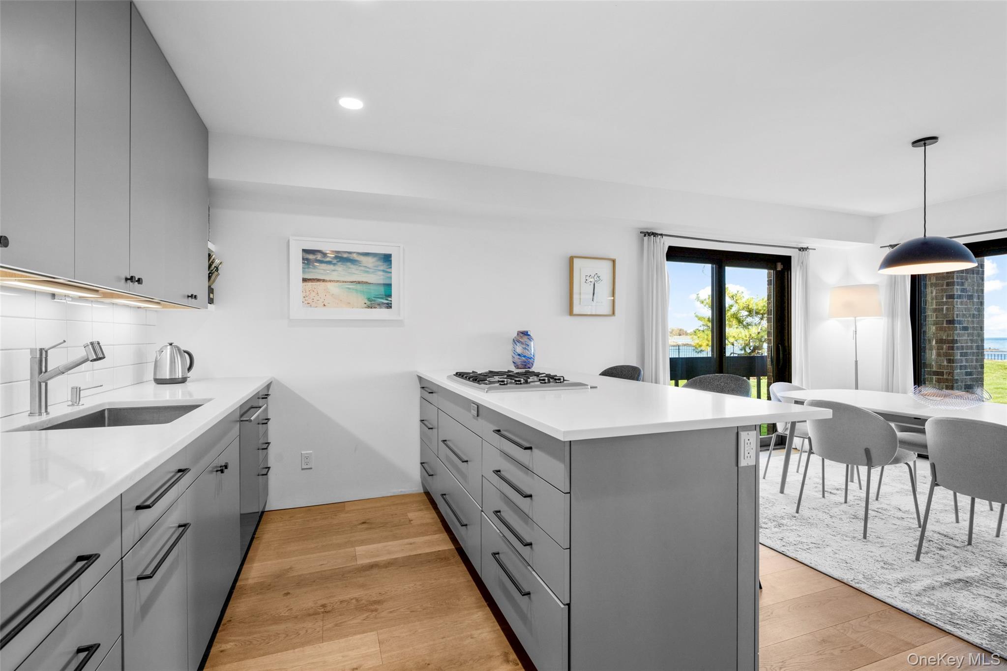 #11 photo, 17 Waters Edge, Rye , NY 10580