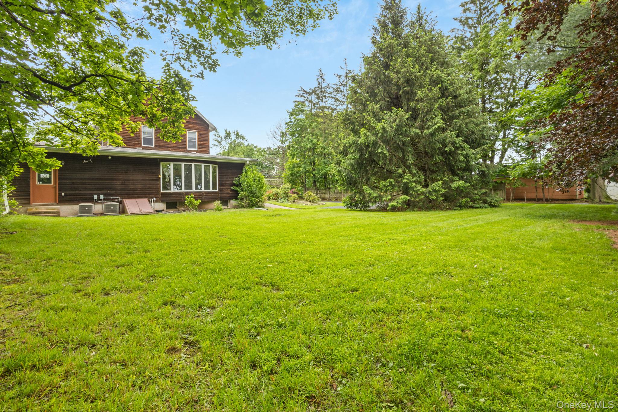 #7 photo, 570 Western Highway, Blauvelt , NY 10913