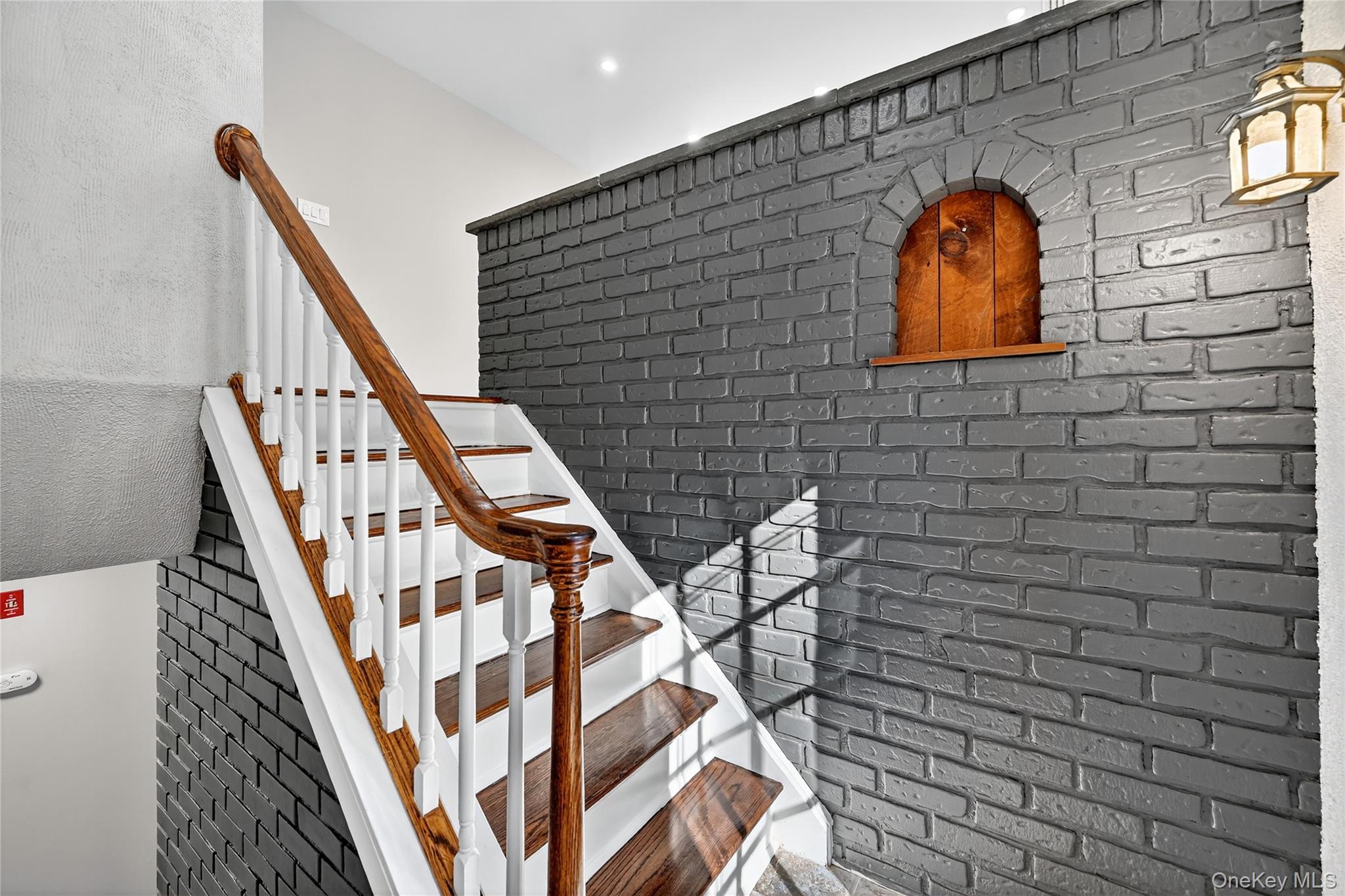 #4 photo, 40 Clara Avenue, New Windsor , NY 12553