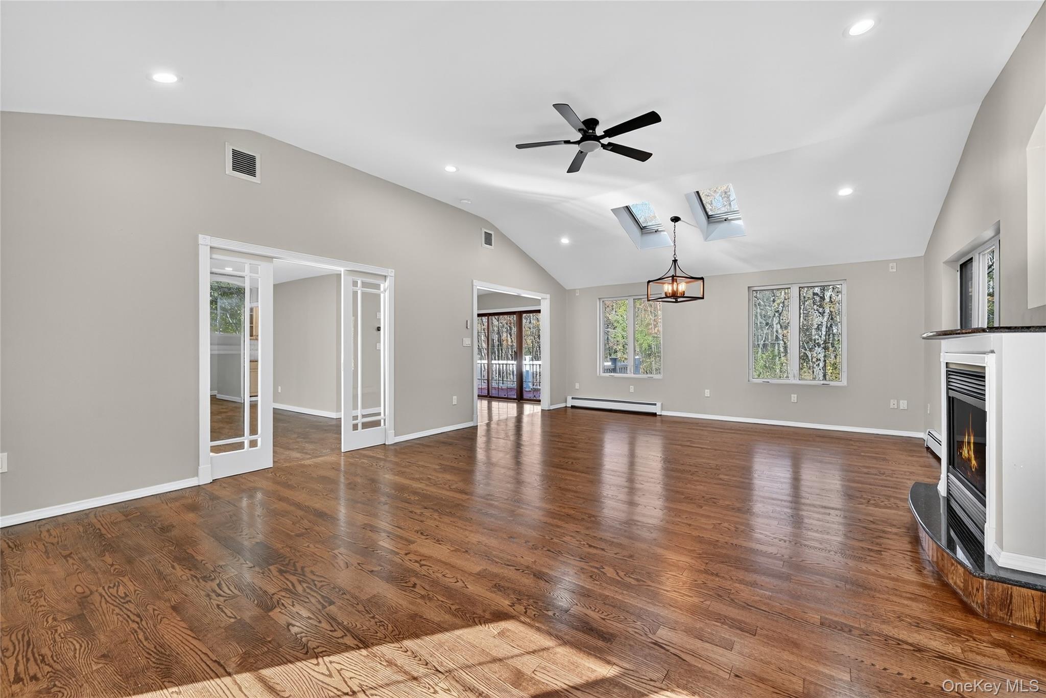 #7 photo, 40 Clara Avenue, New Windsor , NY 12553