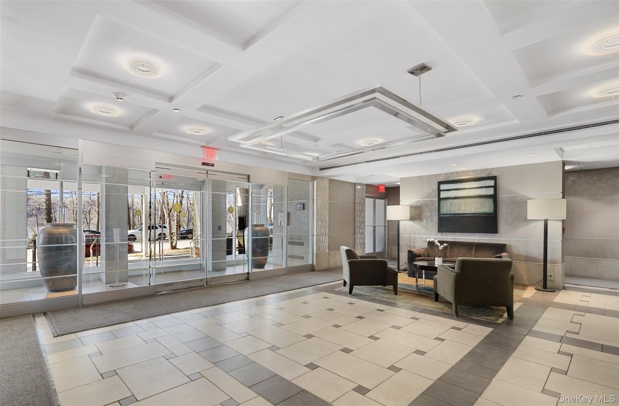 #3 photo, 1020 Warburton Avenue, Yonkers , NY 10701