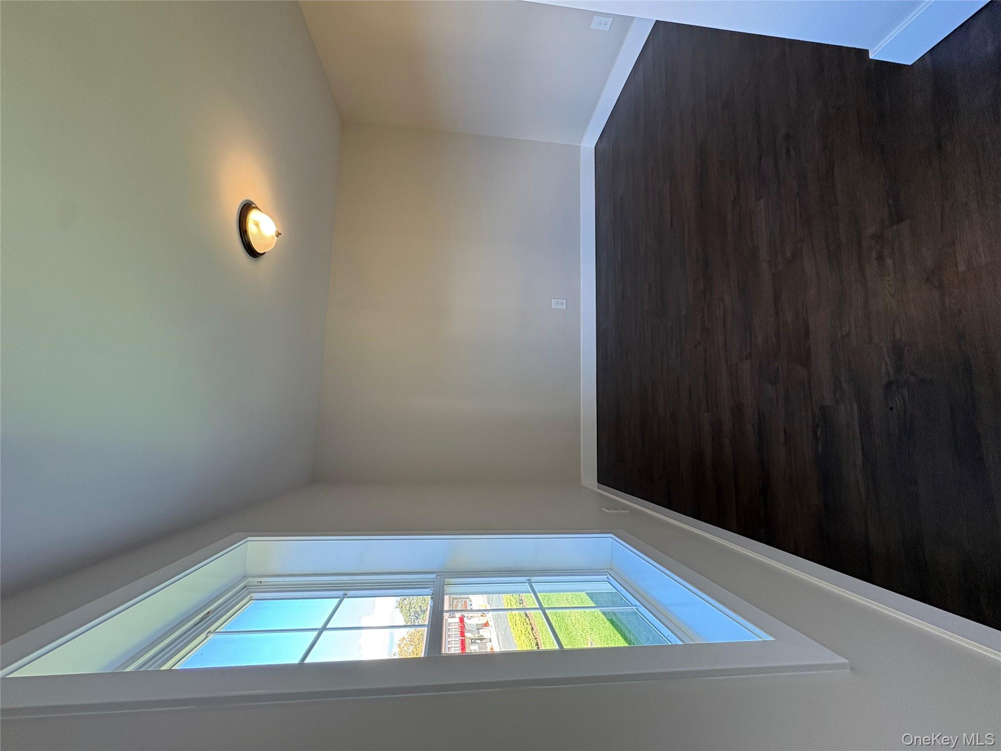 #10 photo, 579 Main st, Poughkeepsie , NY 12601