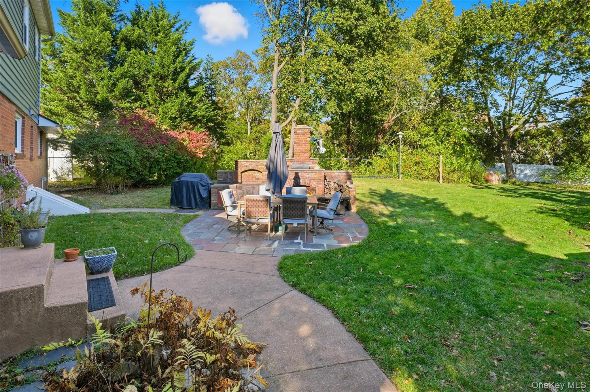 #15 photo, 19 Marion Street, サフォーク郡 Nesconset , NY 11767