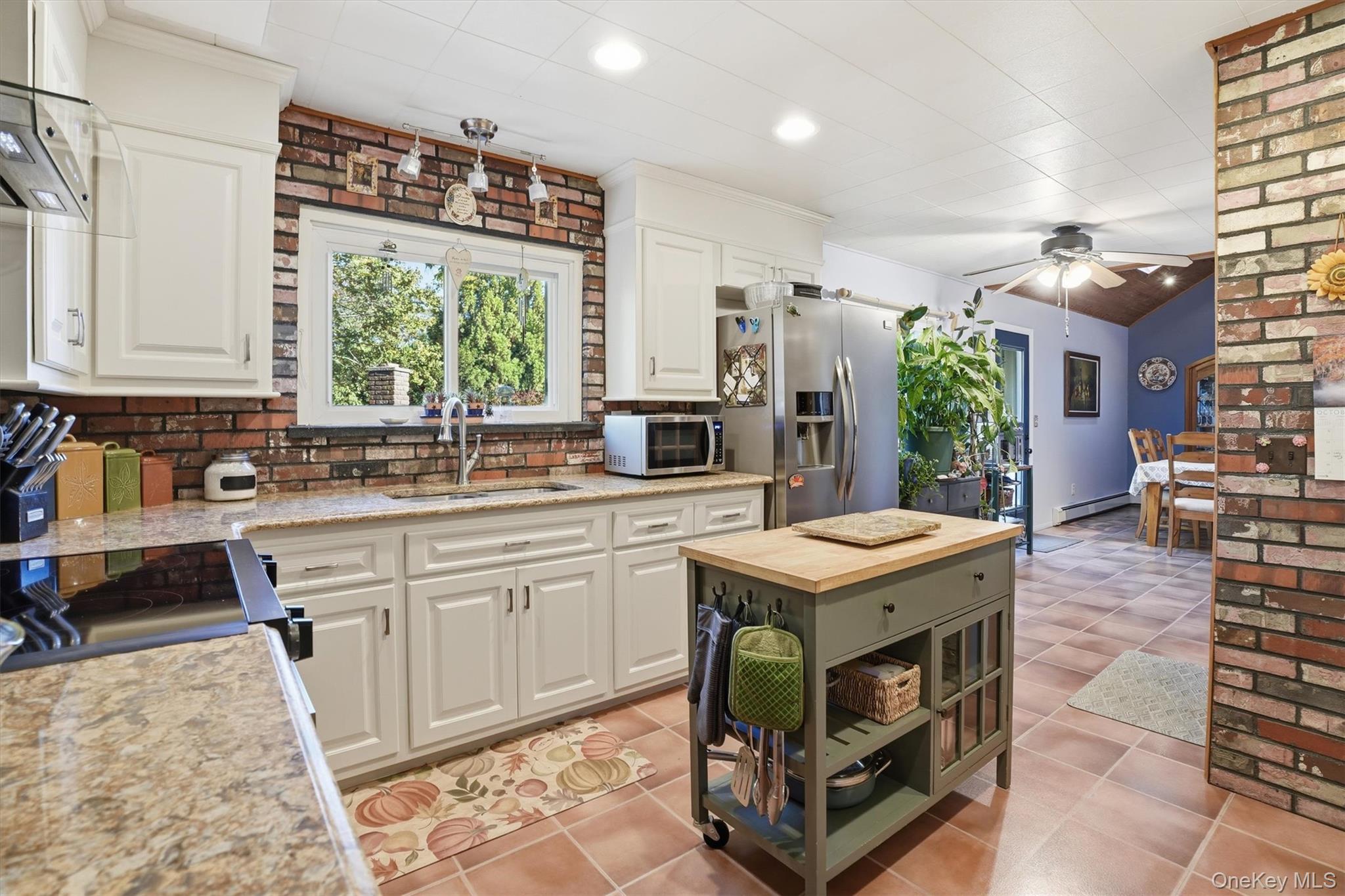 #19 photo, 19 Marion Street, サフォーク郡 Nesconset , NY 11767