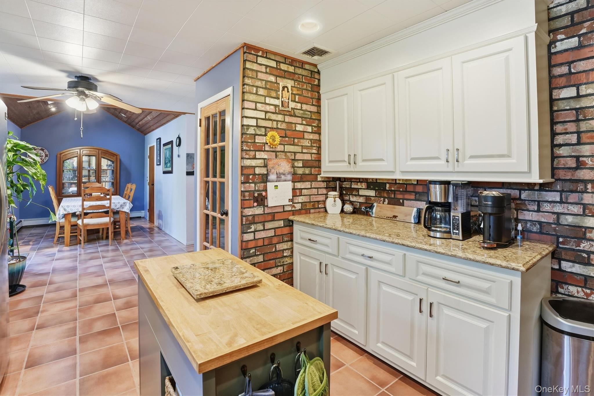 #20 photo, 19 Marion Street, サフォーク郡 Nesconset , NY 11767