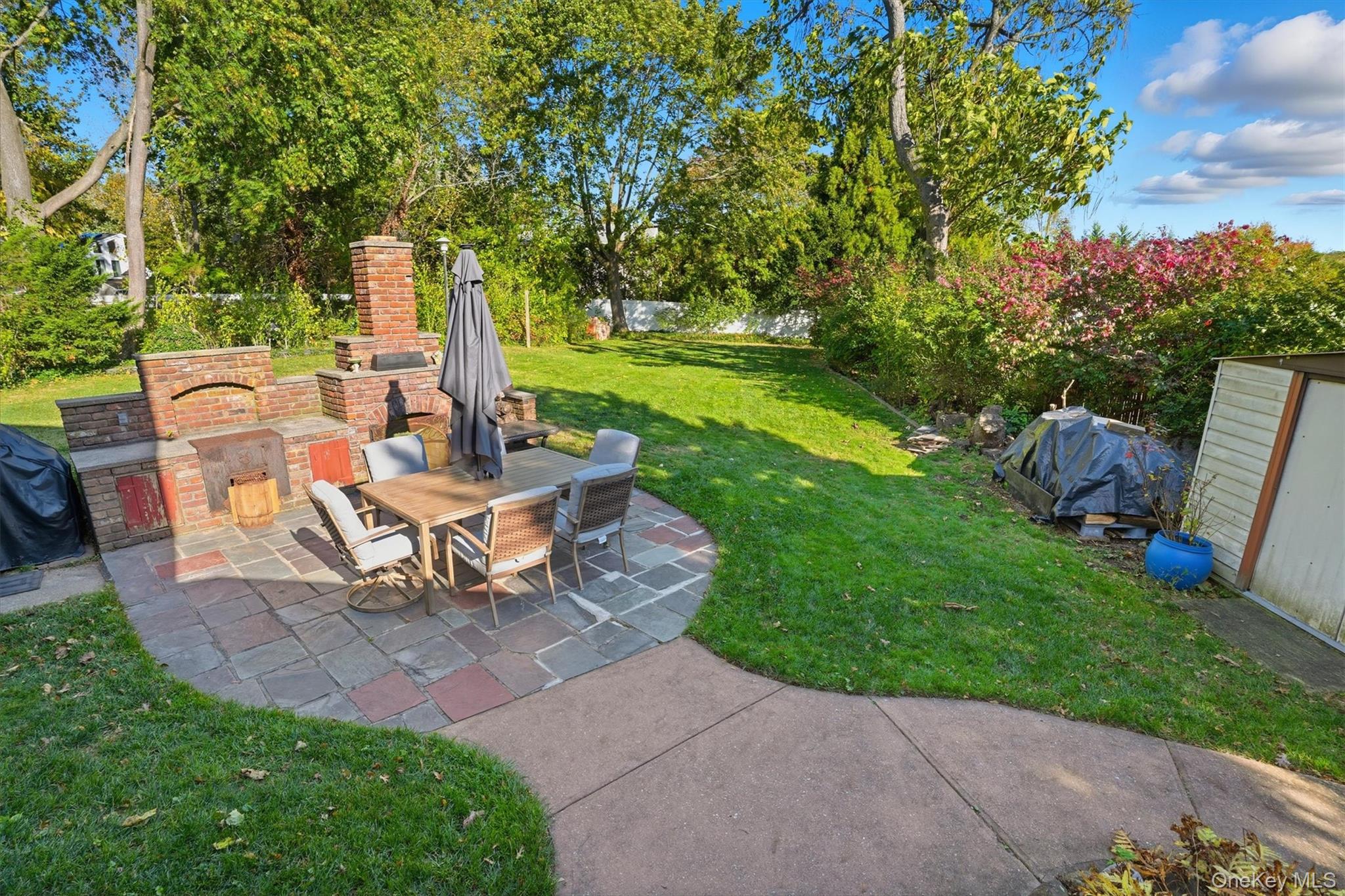 #8 photo, 19 Marion Street, サフォーク郡 Nesconset , NY 11767