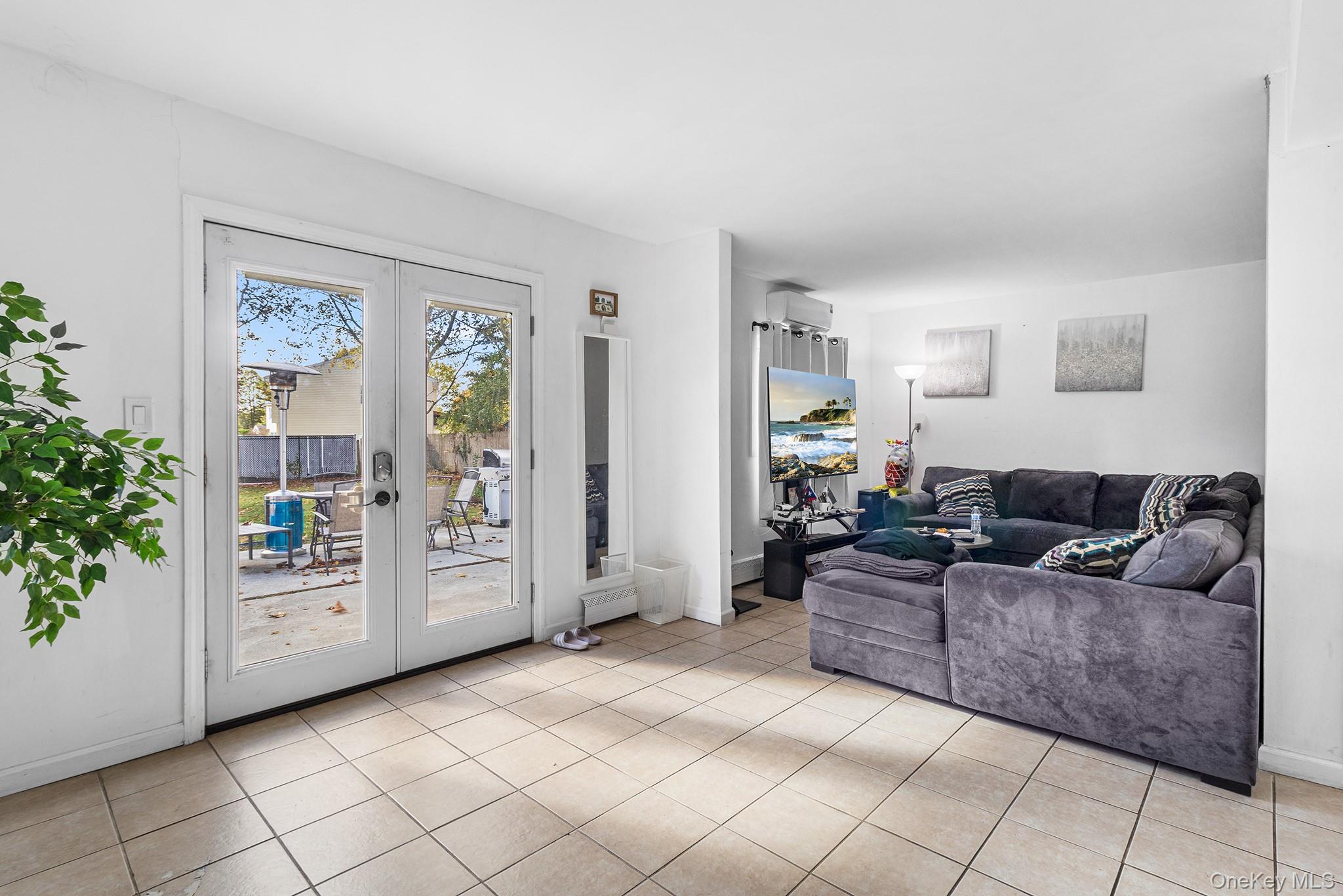 #18 photo, 20 Malcolm Street, サフォーク郡 Bellport , NY 11713