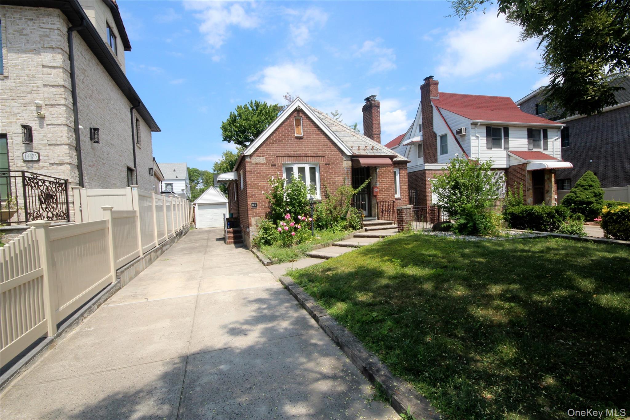 #15 photo, 14433 Coolidge Avenue, クイーンズ区 Briarwood , NY 11435