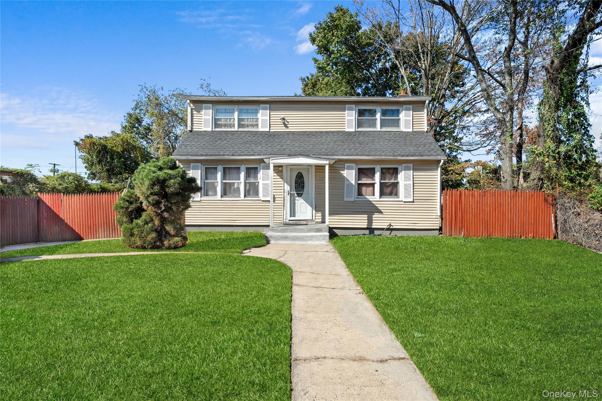 #1 photo, 1739 Harrison Avenue, Bay Shore , NY 11706