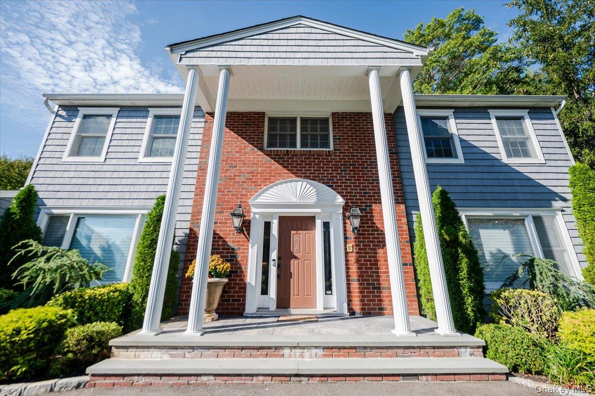 #2 photo, 75 Karol Place, Muttontown , NY 11753