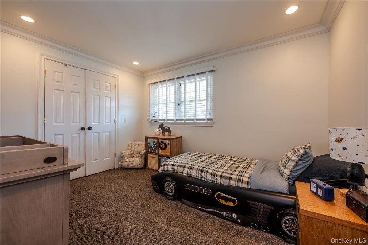 #20 photo, 75 Karol Place, Muttontown , NY 11753