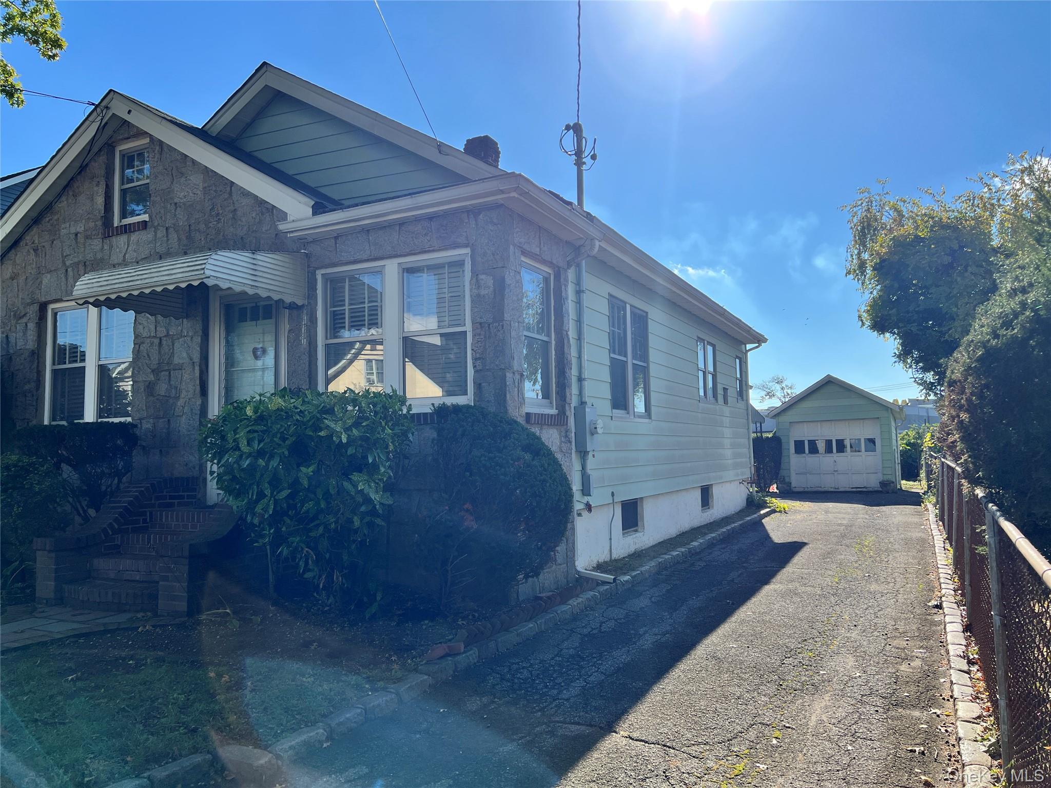 #2 photo, 40 Lafayette Avenue, Westbury , NY 11590