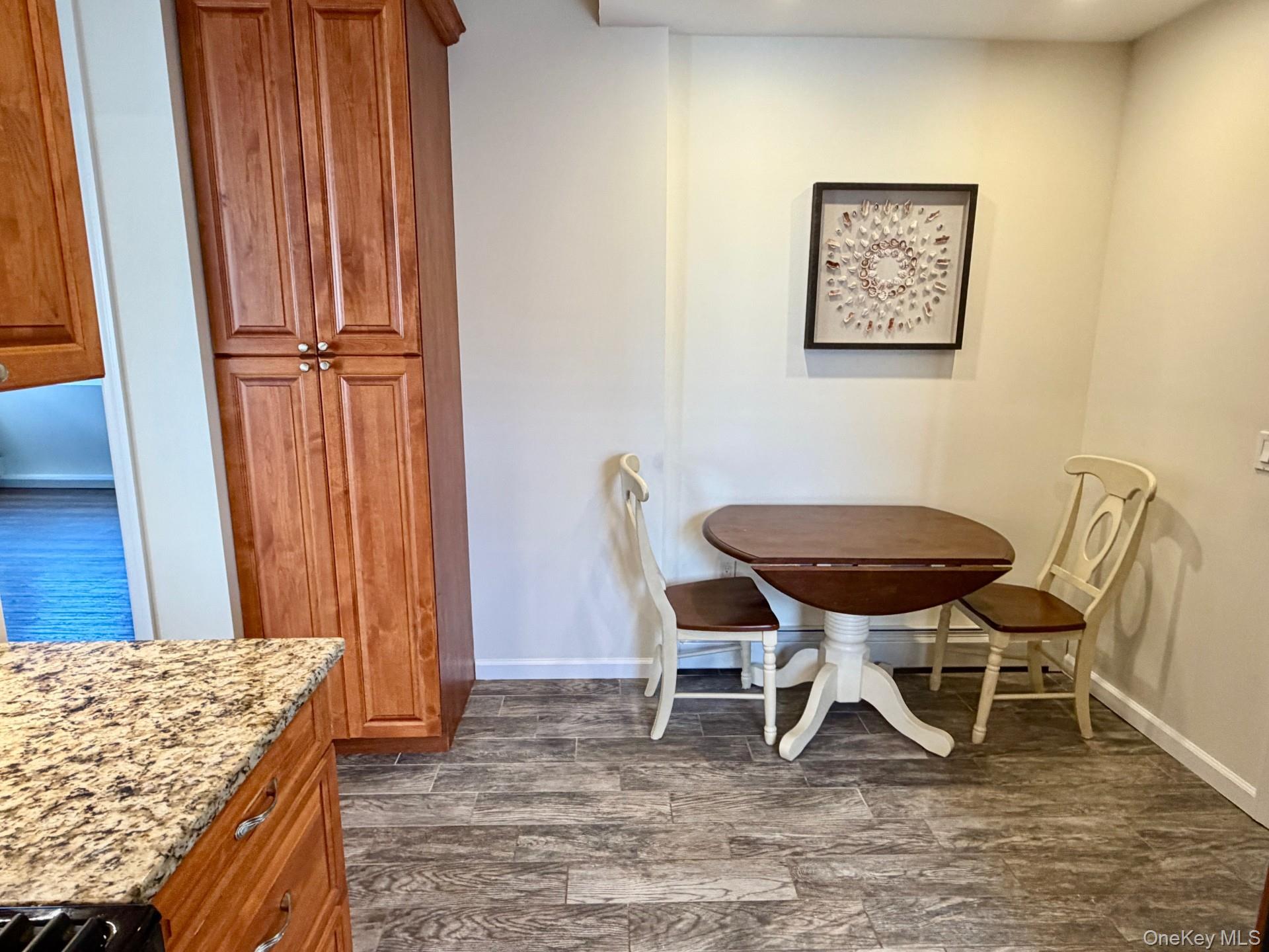 #10 photo, 211 W Walnut, ナッソー郡 Long Beach , NY 11561